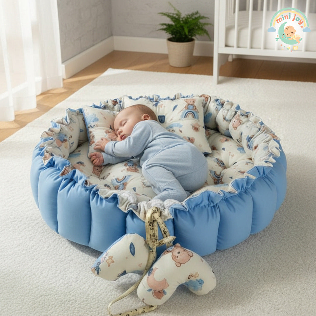 Circular Baby Nest – Brown & Blue Hugs